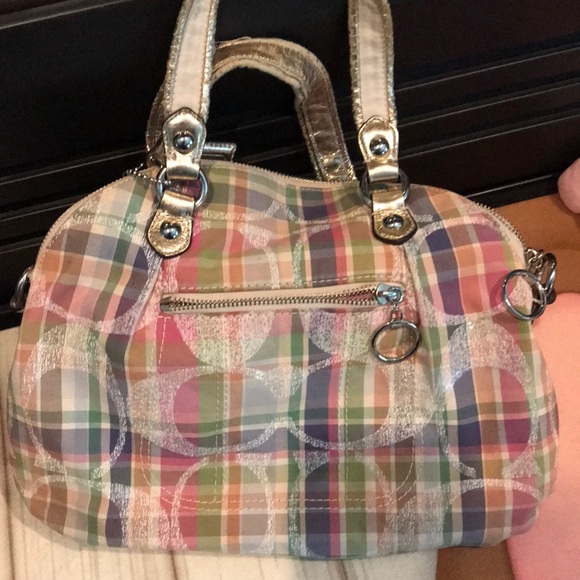 Used cute spring coach purse - Picture 1 of 6